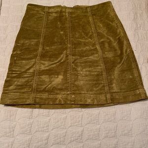 Women’s Skirt